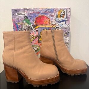 Jeffrey Campbell Women's Tan Ankle Boots